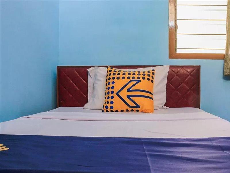 Oyo Life 1708 Hotel Budi Famili 1 Syariah Ciamis Exterior photo