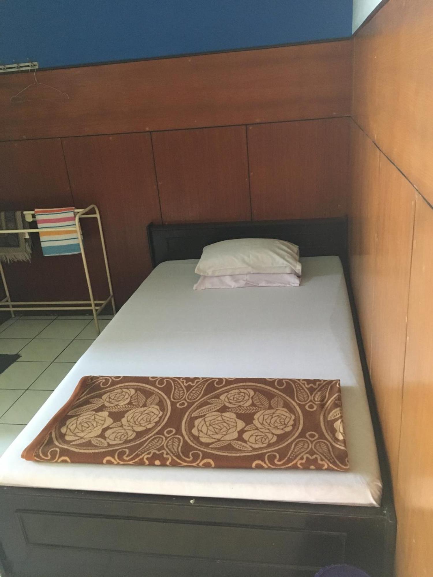Oyo Life 1708 Hotel Budi Famili 1 Syariah Ciamis Exterior photo